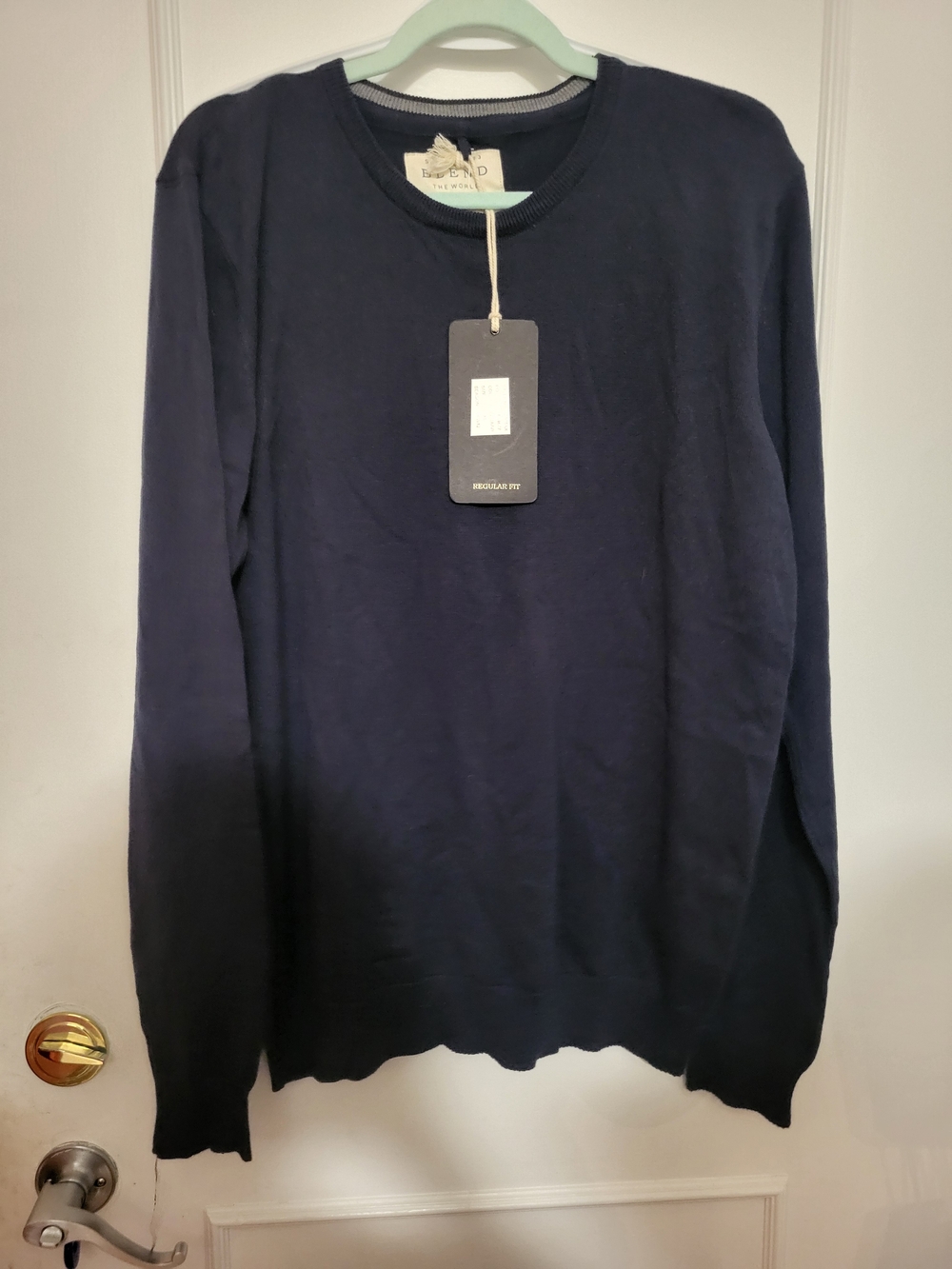 NWT Blend Men’s Classic Crewneck Sweater - Navy Blue (Size XL)